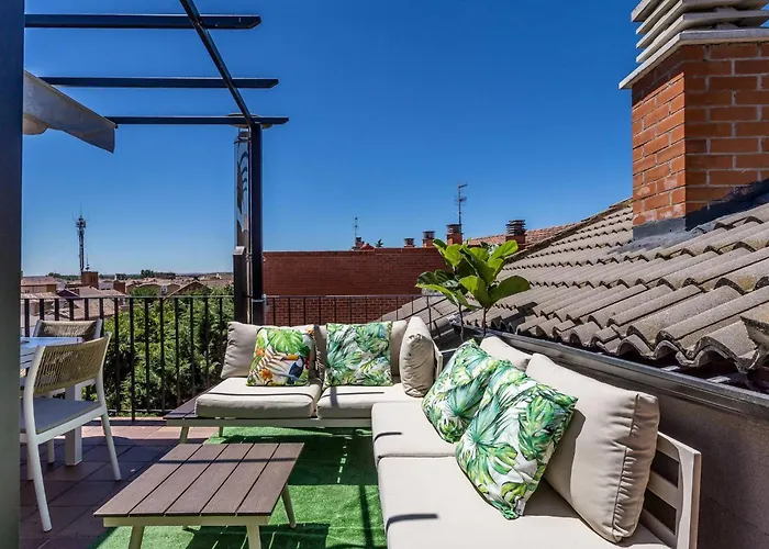 Baruhaus Terraza Duplex Apartment *